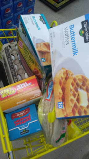 Home Goods Store «Dollar General», reviews and photos, 4115 N El Dorado St, Stockton, CA 95204, USA