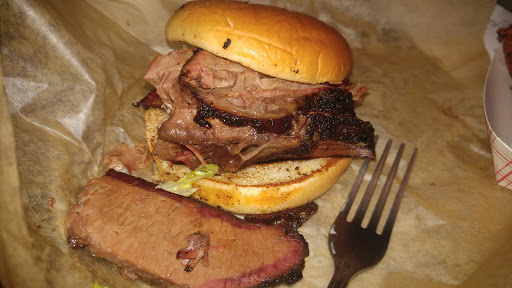 Barbecue Restaurant «City Barbeque», reviews and photos, 329 Whittington Pkwy, Louisville, KY 40222, USA