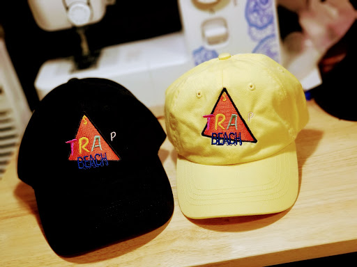 Airbrushing Service «Midwest Ink Airbrushing & Custom T-shirt Screen Print Shop», reviews and photos, 4733 S Ashland Ave, Chicago, IL 60609, USA