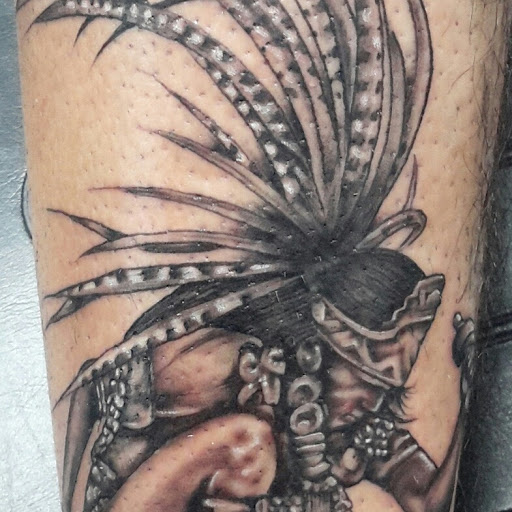 Tattoo Shop «Modern Ink Tattoo & Piercing Studio», reviews and photos, 5818 Imperial Hwy, South Gate, CA 90280, USA