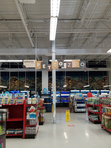 Pet Supply Store «Petco Animal Supplies», reviews and photos, 4491 Kirkwood Hwy, Wilmington, DE 19808, USA