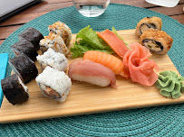 Plats et boissons du Restaurant japonais SUSH’ILE - SUSHI et POKEBOWL à Saint-Pierre / SUSHI FUSION - n°4