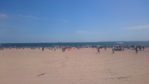 Beach Entertainment Shop «Brooklyn Beach Shop», reviews and photos, 1223 Riegelmann Boardwalk, Brooklyn, NY 11224, USA