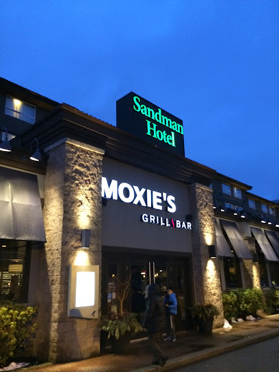 Moxies Richmond Restaurant