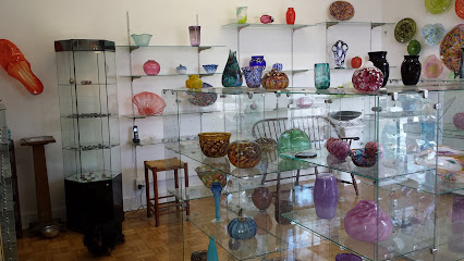 Veirs Studio Glass & Gallery