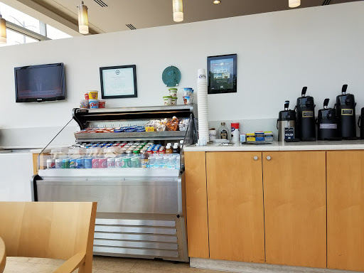 Used Car Dealer «Fields Volvo Northfield», reviews and photos, 770 Frontage Rd, Northfield, IL 60093, USA