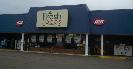 Grocery Store «Fresh Foods IGA», reviews and photos, 302 S Poplar St, Elizabethtown, NC 28337, USA