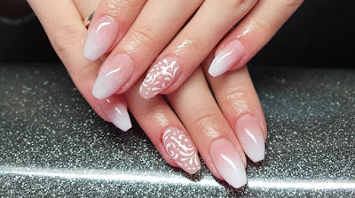 Les Ongles d'Émilie à Wormhout