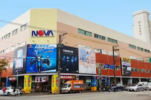 NOVA Information Plaza store in Chungli image