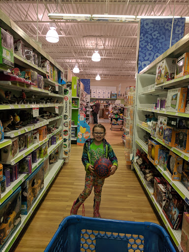 Shopping Mall «Lynnhaven North Shopping Center», reviews and photos, 2720 N Mall Dr, Virginia Beach, VA 23452, USA