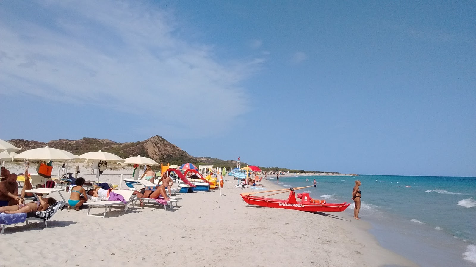 Photo de Plage de Berchida - bon endroit convivial pour les animaux de compagnie pour les vacances