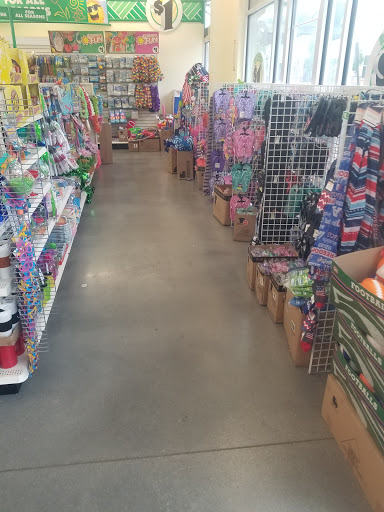 Dollar Store «Dollar Tree», reviews and photos, 9809 Main St #100, Damascus, MD 20872, USA