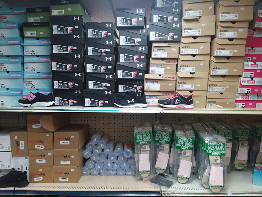 Shoe Store «Leacock Shoe Store», reviews and photos, 64 Old Leacock Rd, Ronks, PA 17572, USA