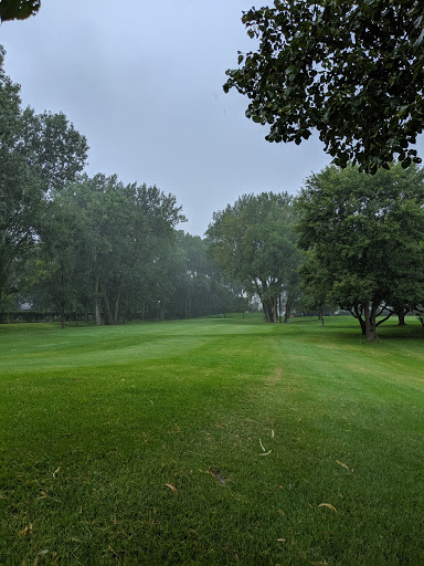 Golf Course «Centerbrook Golf Course», reviews and photos, 5500 Lilac Dr, Brooklyn Center, MN 55430, USA