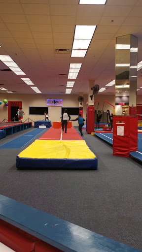 Shopping Mall «Lakeshore Mall», reviews and photos, 150 Pearl Nix Pkwy, Gainesville, GA 30501, USA