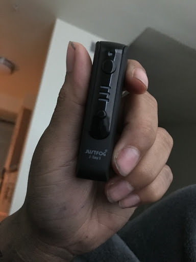 Tobacco Shop «Cloud 9 Smoke Shop», reviews and photos, 1431 Westheimer Rd, Houston, TX 77006, USA