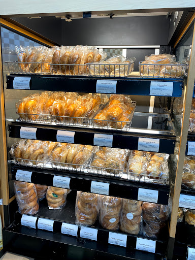 Grocery Store «Whole Foods Market», reviews and photos, 1330 Smith Ave, Baltimore, MD 21209, USA