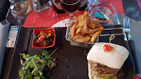 Hamburger du Restaurant français Le Quai West à Entraygues-sur-Truyère - n°9