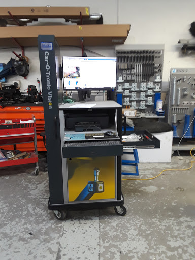 Auto Body Shop «Auto Collision Center», reviews and photos, 201 School St, Daly City, CA 94014, USA