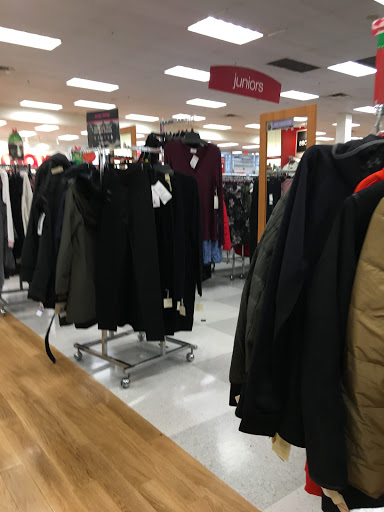 Department Store «T.J. Maxx», reviews and photos, 3445 Princeton Rd, Hamilton, OH 45011, USA