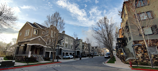 Shopping Mall «The Shops At Riverwoods», reviews and photos, 4801 N University Ave, Provo, UT 84604, USA