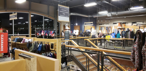 Camping Store «REI», reviews and photos, 22 Chapel View Blvd, Cranston, RI 02920, USA