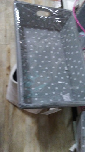 Clothing Store «Old Navy», reviews and photos, 977 Valley Rd, Gillette, NJ 07933, USA