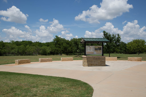 Park «Don Misenhimer Park», reviews and photos, 201 E Lonesome Dove Trail, Arlington, TX 76002, USA