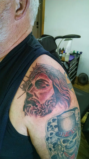 Explore ted lasso tattoo ideas, creative tattoo ideas in Sulphur Springs, available at The Highwaymen USA Ink llc.