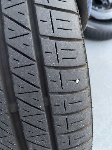 Tire Shop «Discount Tire Store - Chamblee, GA», reviews and photos, 4900 Peachtree Rd, Chamblee, GA 30341, USA