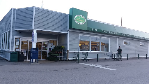 Mc Quades Marketplace