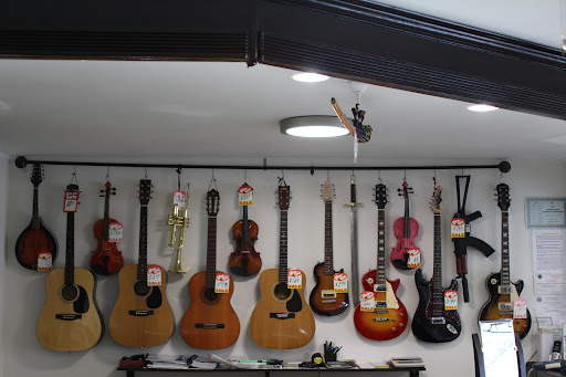 Jewelry Store «Shnayder Jewelry and Pawn Shop», reviews and photos, 110 Daniel Webster Hwy, Nashua, NH 03060, USA