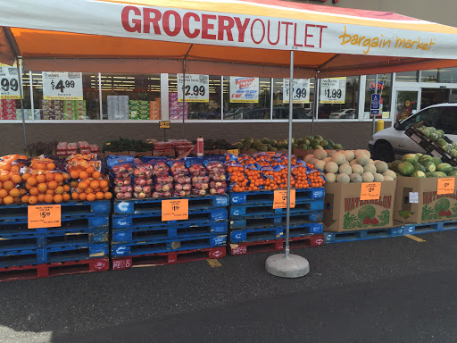 Grocery Store «Grocery Outlet Bargain Market», reviews and photos, 52115 SW Chinook Plaza, Scappoose, OR 97056, USA