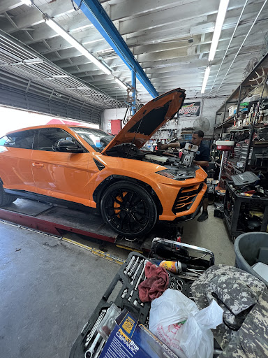 Auto Repair Shop «J C Car Care Center», reviews and photos, 5560 NW 27th Ave, Miami, FL 33142, USA