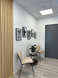 Studio M - Maquillage permanent et extensions de cils 355 Rue Gabriel Voisin, 69400 Villefranche-sur-Saône, France