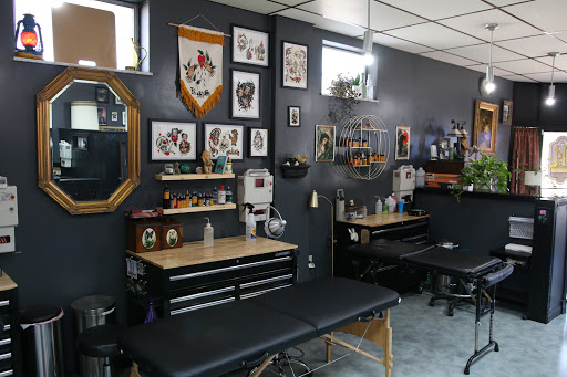 Tattoo Shop «Get Up Tattoo Society», reviews and photos, 4519 W 8th St, Cincinnati, OH 45238, USA