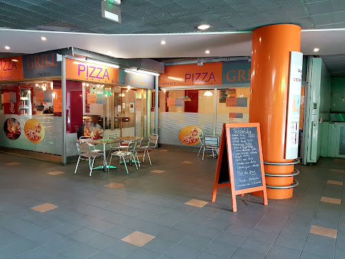 Centre commercial de l'Échat à Créteil