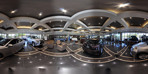 Lexus Dealer «Lindsay Lexus of Alexandria», reviews and photos, 3410 King St, Alexandria, VA 22302, USA