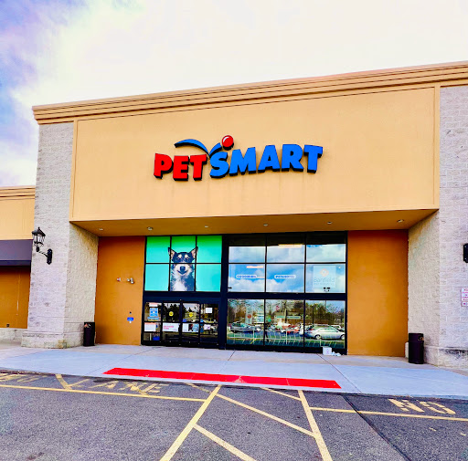 Pet Supply Store «PetSmart», reviews and photos, 190 Rt 10 West, East Hanover, NJ 07936, USA