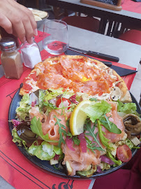 Plats et boissons du Pizzeria Tradition pizza à Castanet-Tolosan - n°5