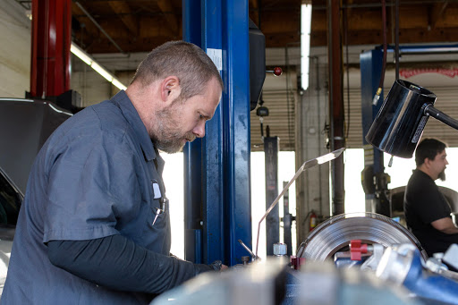 Tire Shop «C & R Tire - Scottsdale», reviews and photos, 9580 E Raintree Dr, Scottsdale, AZ 85260, USA