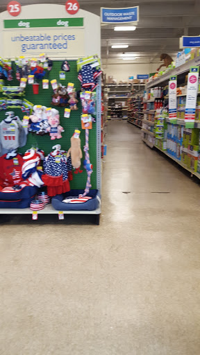 Pet Supply Store «PetSmart», reviews and photos, 3220 W Shaw Ave, Fresno, CA 93711, USA