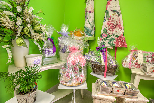 Florist «Oviedo Florist», reviews and photos, 1419 W Broadway St, Oviedo, FL 32765, USA