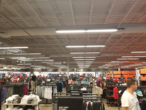 Shoe Store «Nike Factory Store», reviews and photos, 12801 W Sunrise Blvd Suite 1005, Sunrise, FL 33323, USA