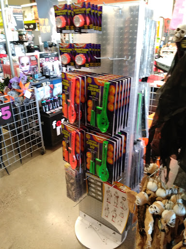 Dollar Store «Dollar Tree», reviews and photos, 52 Rockland Plaza, Nanuet, NY 10954, USA