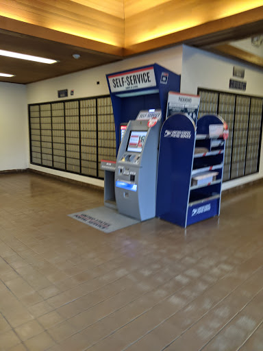 Post Office «United States Postal Service», reviews and photos, 721 4th Ave, Kirkland, WA 98033, USA