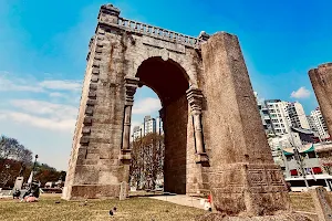 Dongnimmun Arch (Independence Gate) image