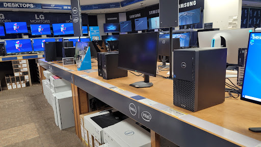 Micro Center image