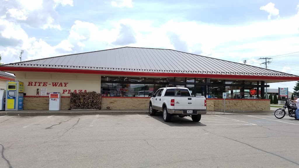 Pizza Pit - Spring Green 53588