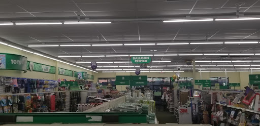 Dollar Store «Dollar Tree», reviews and photos, 1604 N Locust Ave c, Lawrenceburg, TN 38464, USA